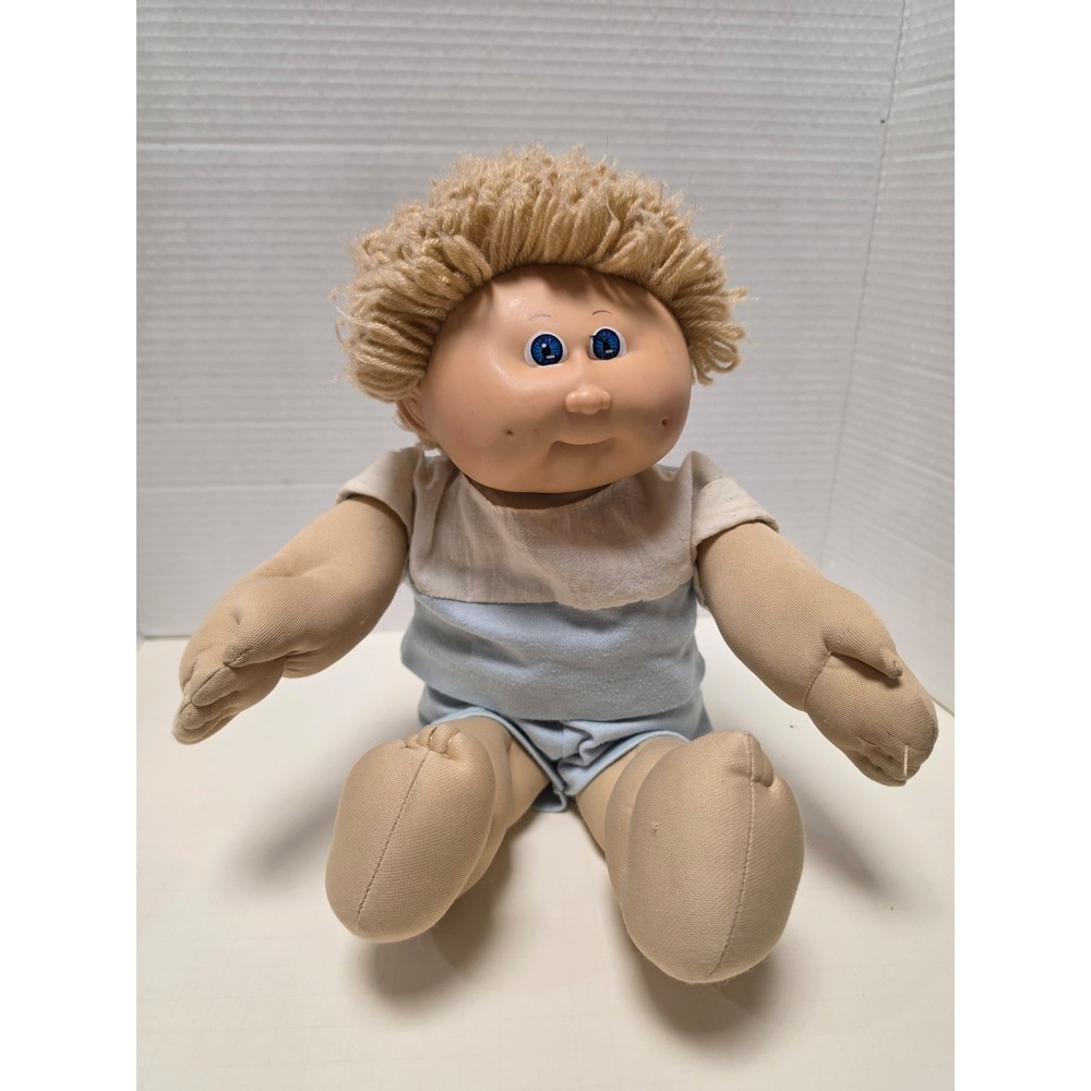 Vintage 1980s Coleco Cabbage Patch Kids boy doll features blonde yarn loop